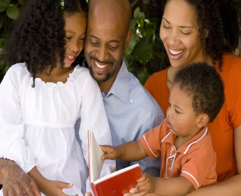 10 Reasons to Read to Your Child