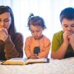 Short-Night-Prayer-Ideas-for-Children-and-Christian-Families.jpg